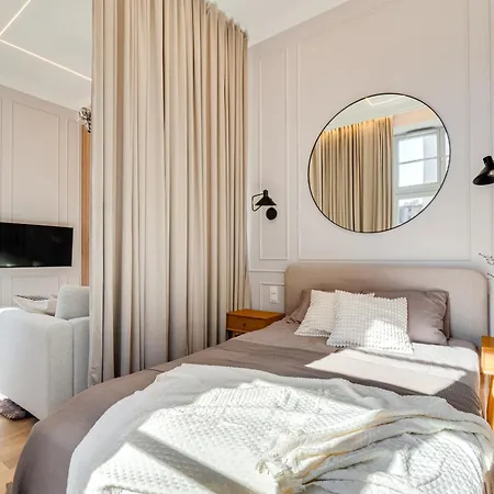 Apartament Poniatowskiego Parkside Studio~parking And Lift *